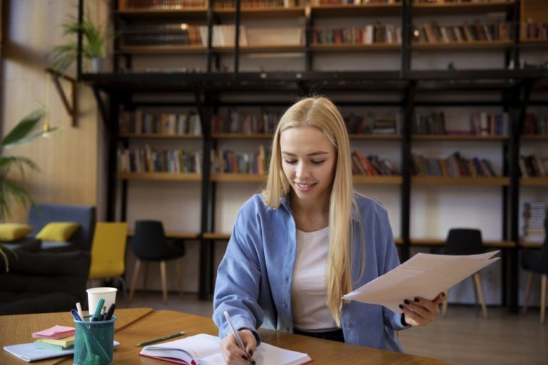 Master the IELTS Reading Test Academic & General Training Guide