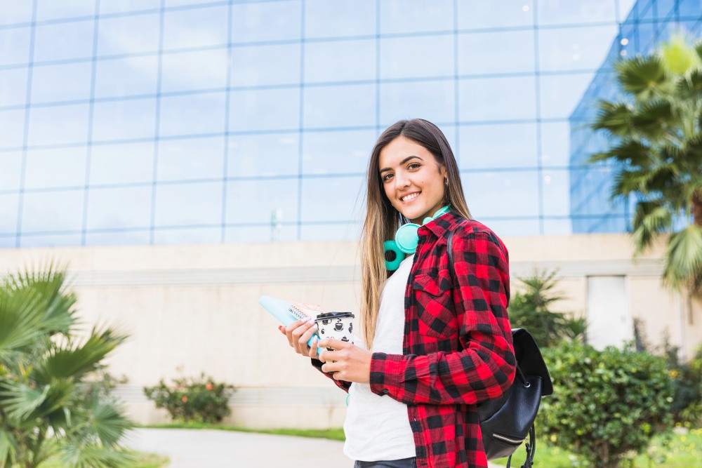 Scholarships in Canada for Indian Students: How to Apply and Win